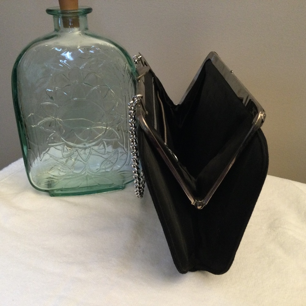 Vintage La Marquise Matte Black Evening Clutch - Picture 7 of 11